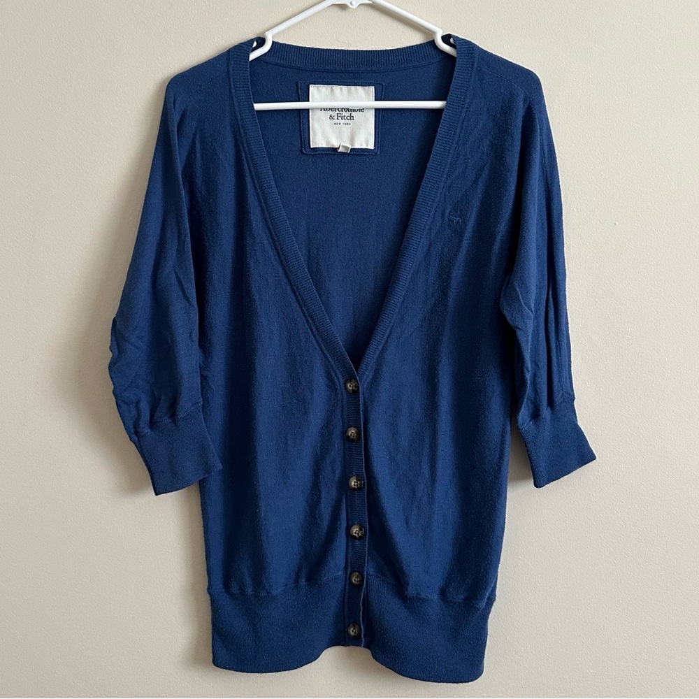 A&F V-Neck Cardigan